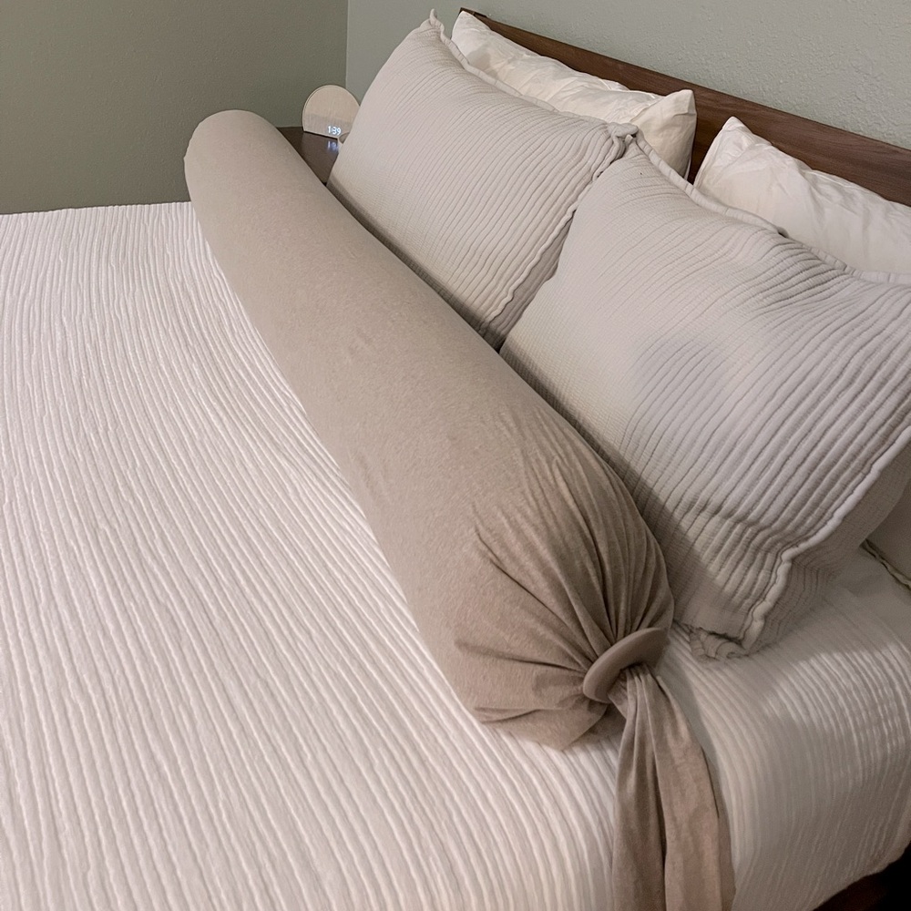 Bbhugme pregnancy pillow